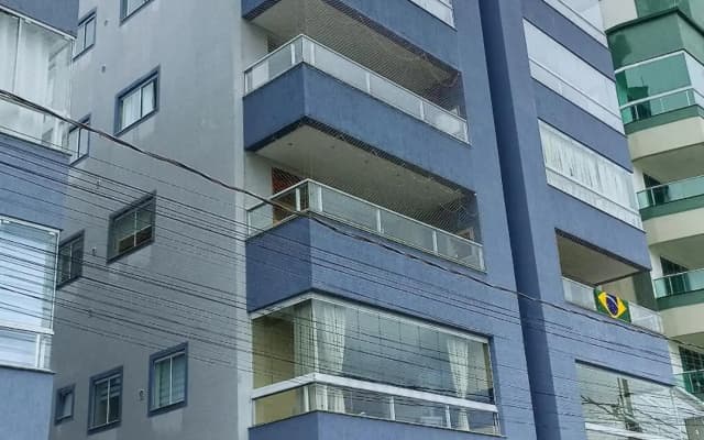 Apto para temporada Itapema sc