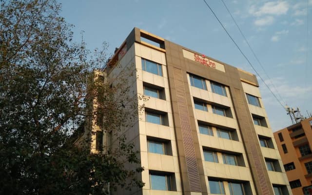 Hotel Silver Inn