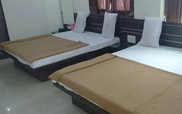Hotel Shri Govind