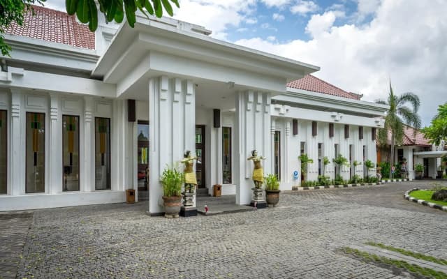 Inna Bali Heritage Hotel
