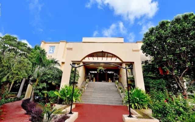 Kadamb Kunj Resort - Bharatpur