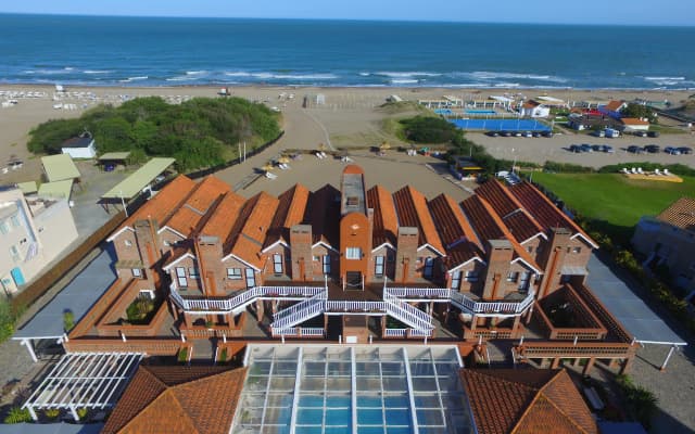 Carilo Soleil by HS