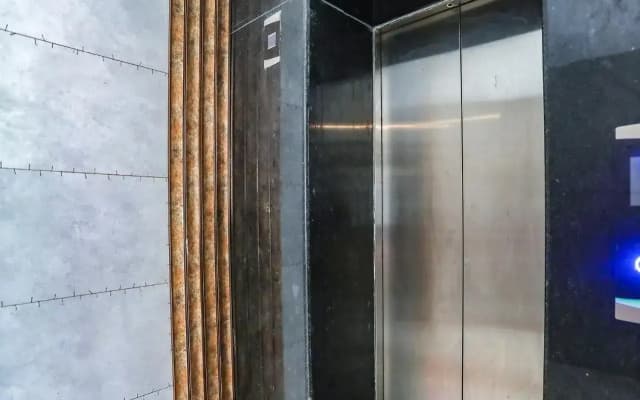 Fabhotel Usha Continental