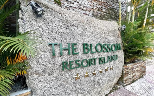 The Blossom Resort Island Da Nang