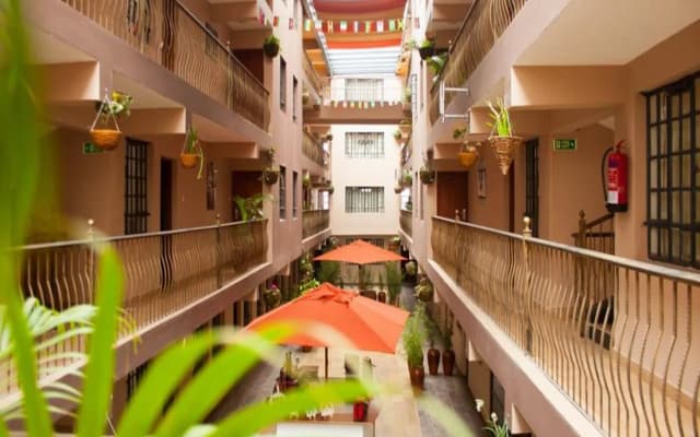 67 Airport Hotel