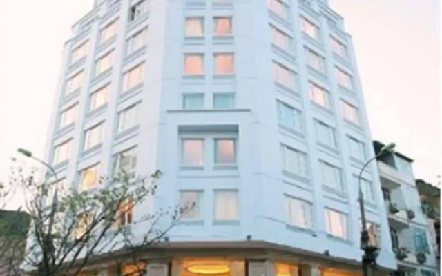 Nesta Hotel Ha Noi