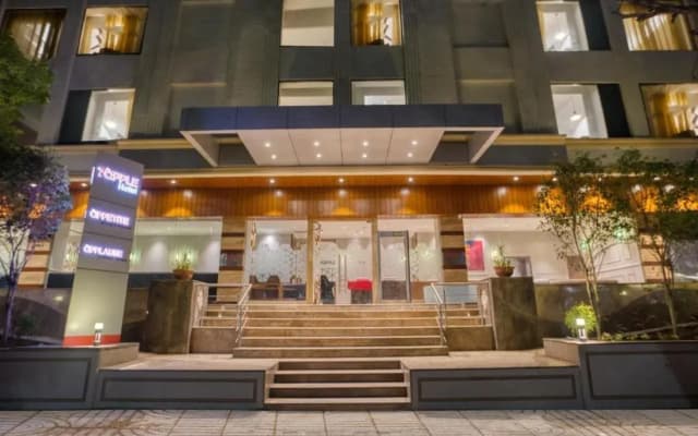 7 Apple Hotel - Viman Nagar Pune