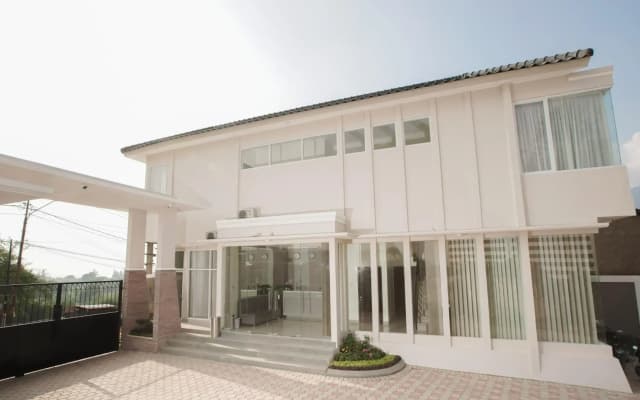 Nirvana Villas Puncak