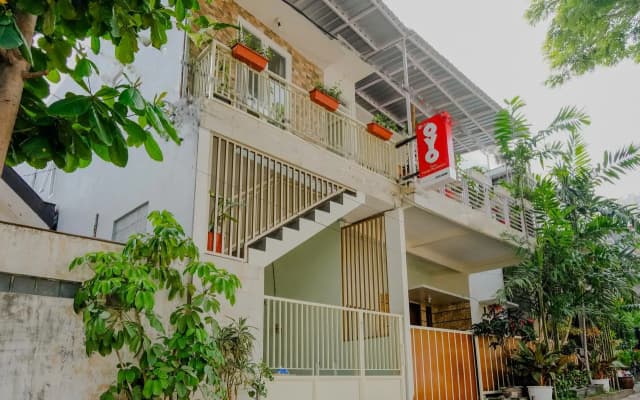 OYO 2376 Tiara Residence Syariah