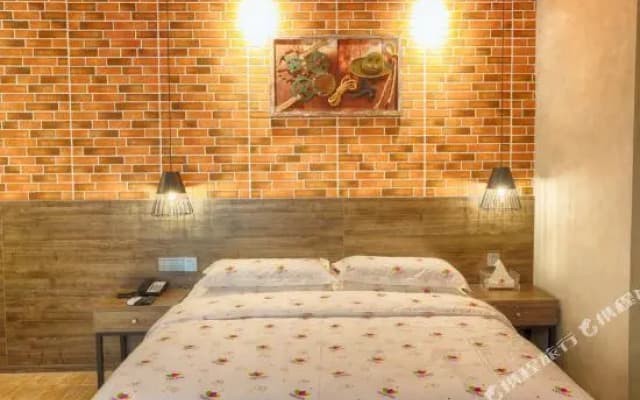 Tizi Hotel