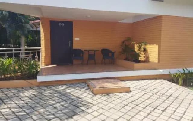 Savana Lake Resort