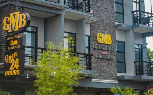 Gmb Arte Hotel