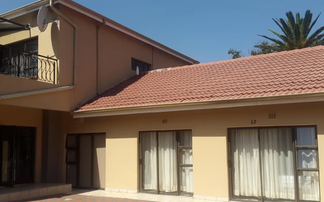 Ikaze Guest Lodge