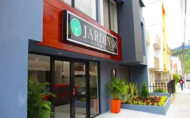 Jardín 38