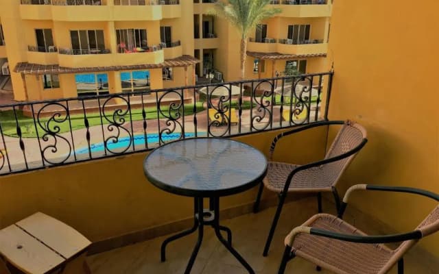 Pool View Apartments at British Resort - Unit 13