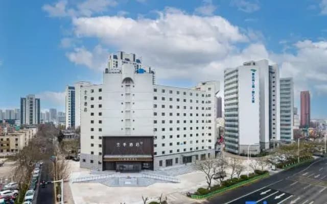 JI Hotel (Tianjin Binhai Development Zone 2nd Avenue)