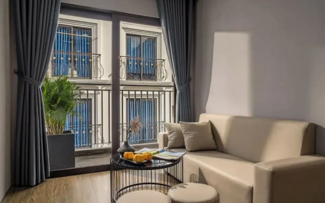 T P Villa
