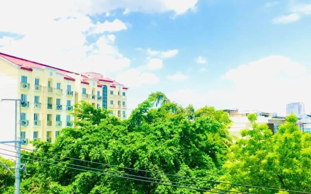 Benson Apartelle