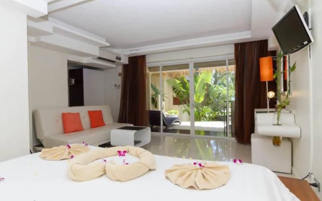 Mama Beach Residence