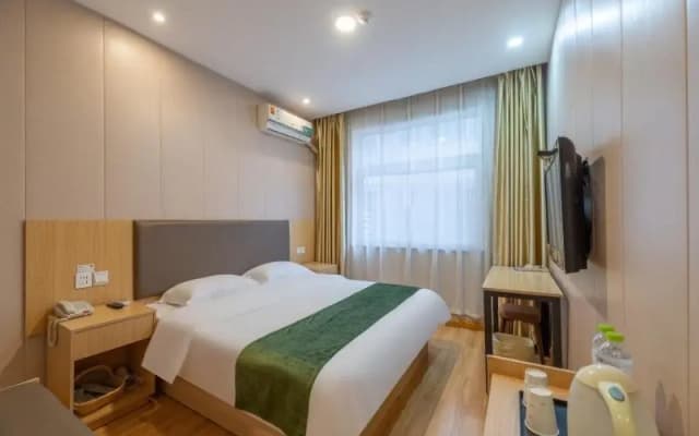 GreenTree Inn Shandong Jining Railway Station Express Hotel