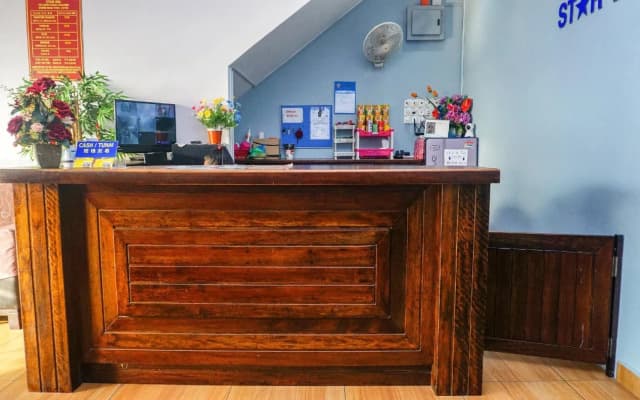 Hotel Star Inn