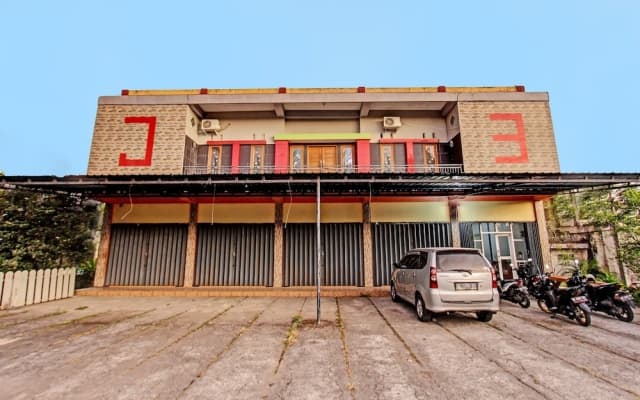 Hotel O J3