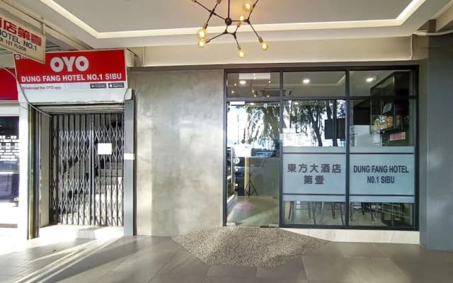 OYO 89578 Dung Fang Hotel No. 1 Sibu