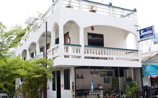 myPatong Social Hostel
