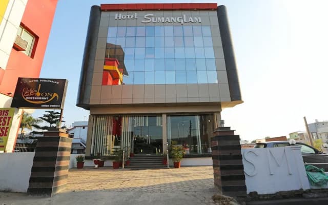 Oyo 30642 Hotel Sumanglam