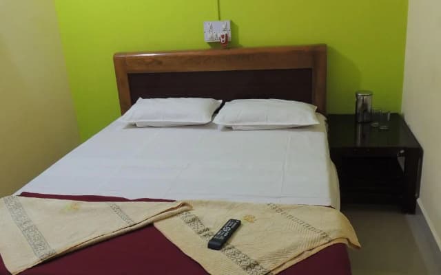 Tourist Lodge