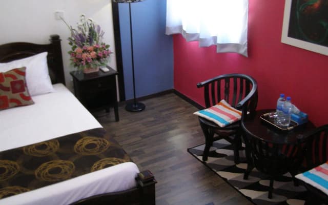 St Hostel