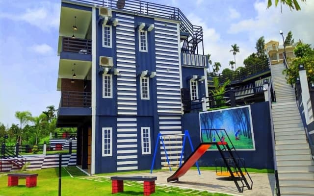 Casa Lake View Resort