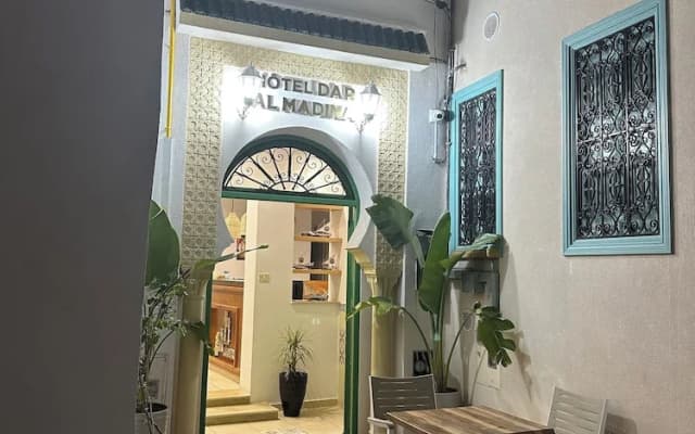 Hotel Dar Al Madina