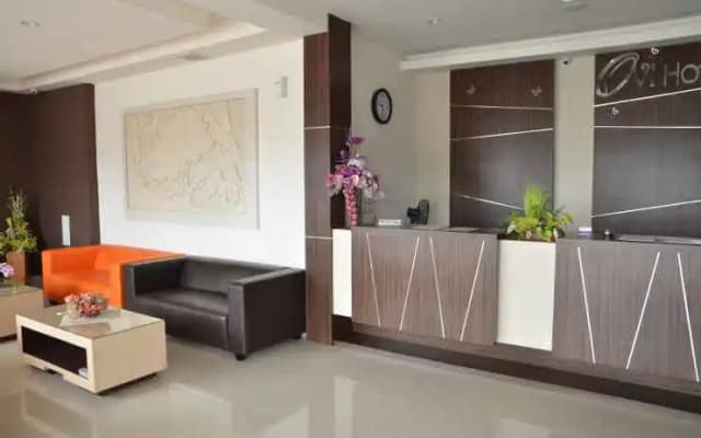 Ovi Hotel