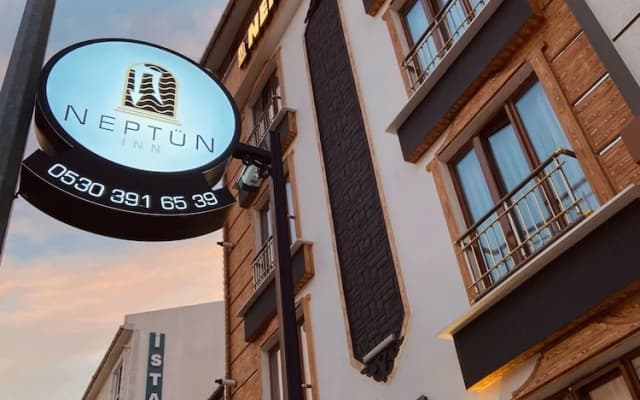 Neptün Inn