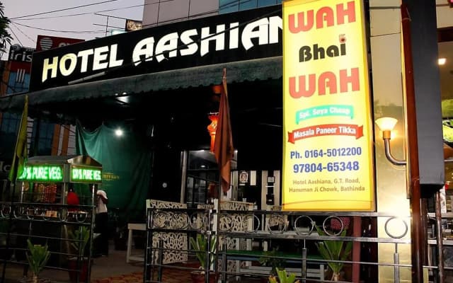 OYO 6939 Hotel Aashiana