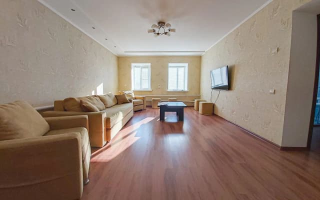 Grant Apart (Грант Апарт) на улице Штернберга