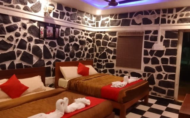 Coastal Grand JMA Resorts Sirumalai