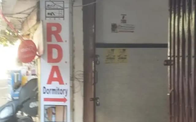 Goroomgo RDA Dormitory Raipur