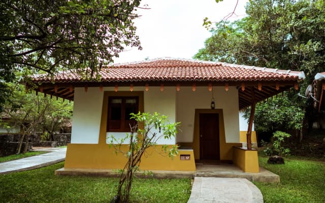 Курортный отель Amaya Lake Dambulla