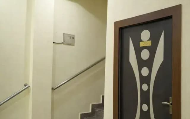 Hotel Shivoham