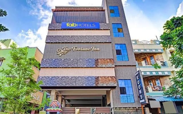 Fabhotel Saravana Executive