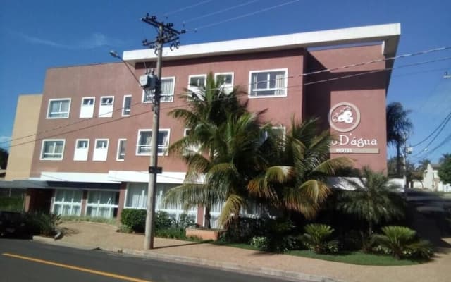 Lirio D'Agua Hotel
