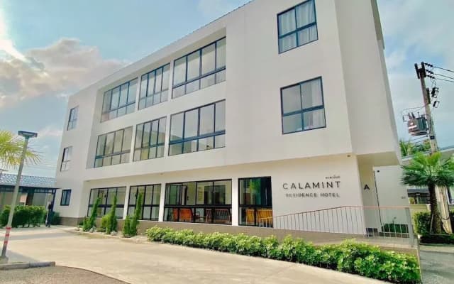 Calamint Residence Hotel