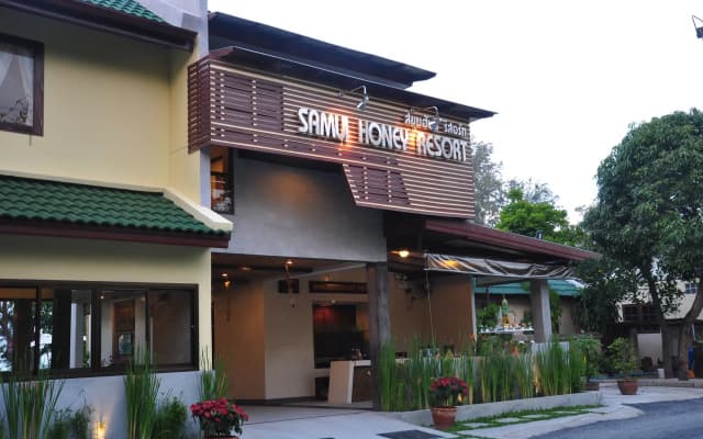 Samui Honey Backpacker Bungalow