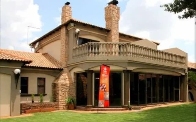 Nimbati Lodge