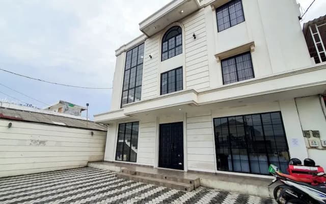 La'rissa Residence by ARBA