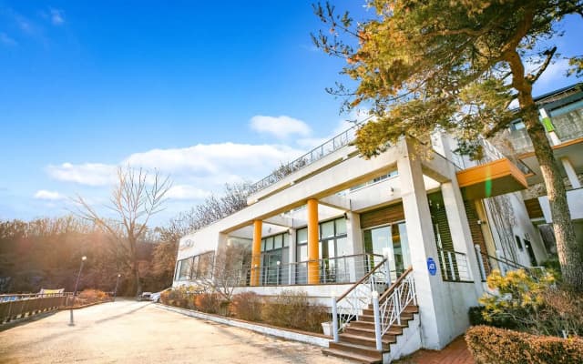 Ganghwa Cafe Pension Amote