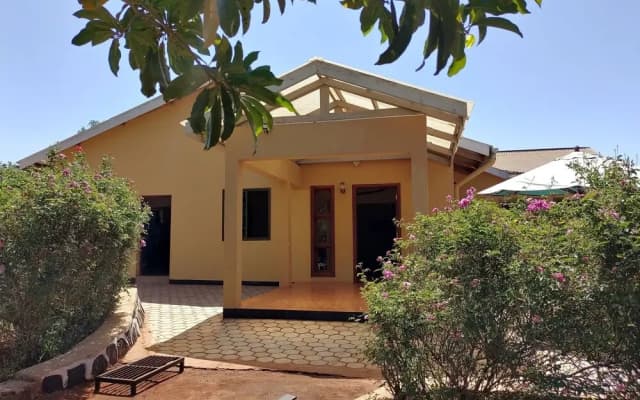 TanzanIce Farm Lodge