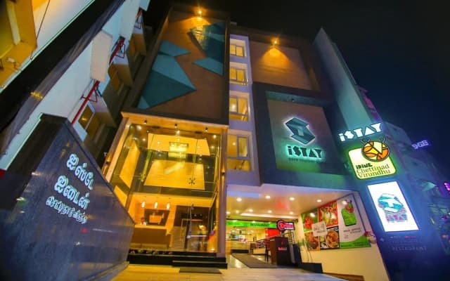Hotel iStay